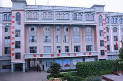 飞、李水芬等教师获“全国优良科技员”称号；